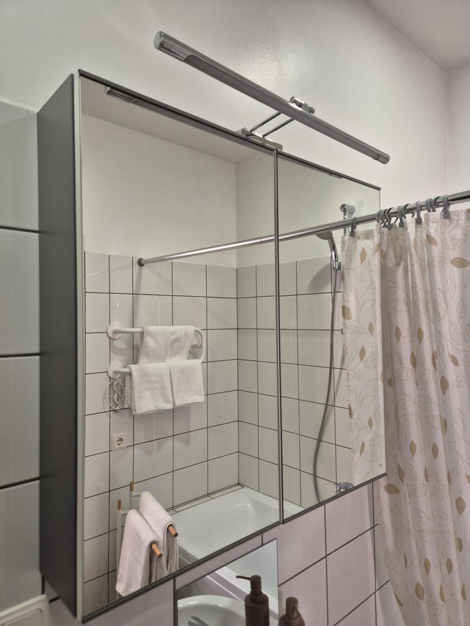 Appartamento Modern Comfort - Free Parking, Lift, Balcony *