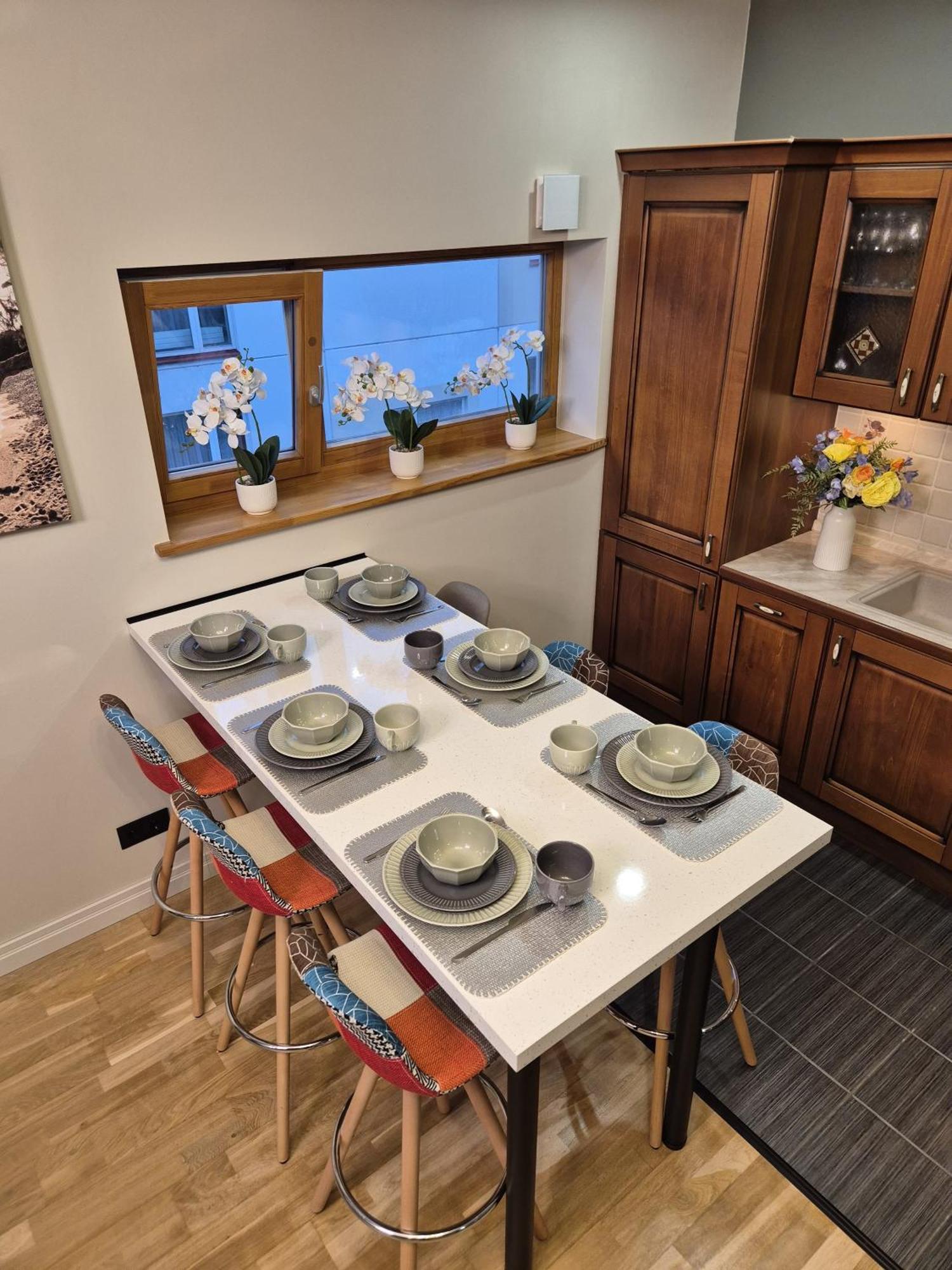 Appartamento Modern Comfort - Free Parking, Lift, Balcony Riga